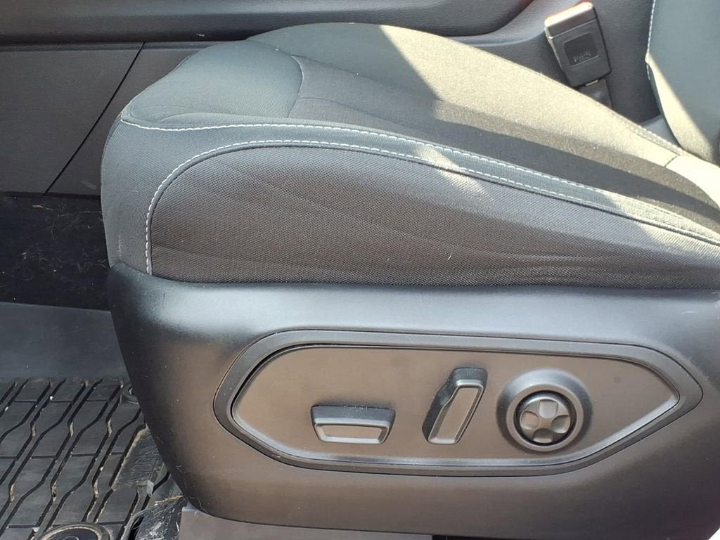 2024 Jeep Grand Cherokee Laredo X 4x4