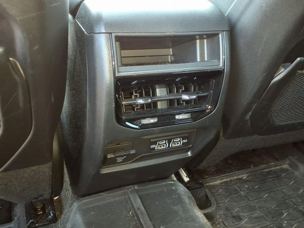 2024 Jeep Grand Cherokee Laredo X 4x4