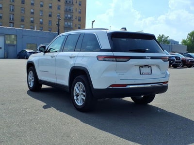2024 Jeep Grand Cherokee Laredo X 4x4