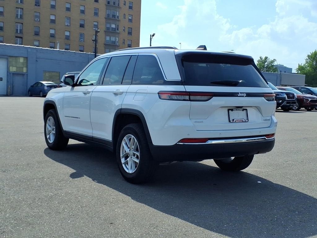 2024 Jeep Grand Cherokee Laredo X 4x4