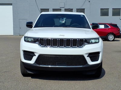2024 Jeep Grand Cherokee Laredo X 4x4