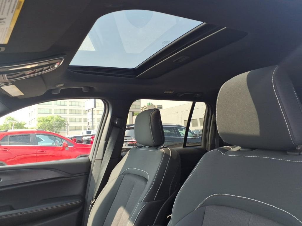 2024 Jeep Grand Cherokee Laredo X 4x4