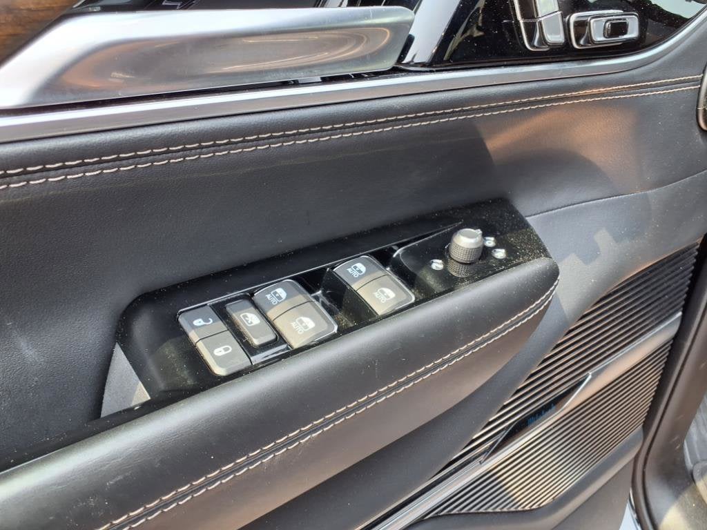 2023 Jeep Grand Wagoneer L Series II 4x4