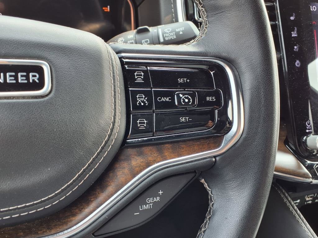 2023 Jeep Grand Wagoneer L Series II 4x4