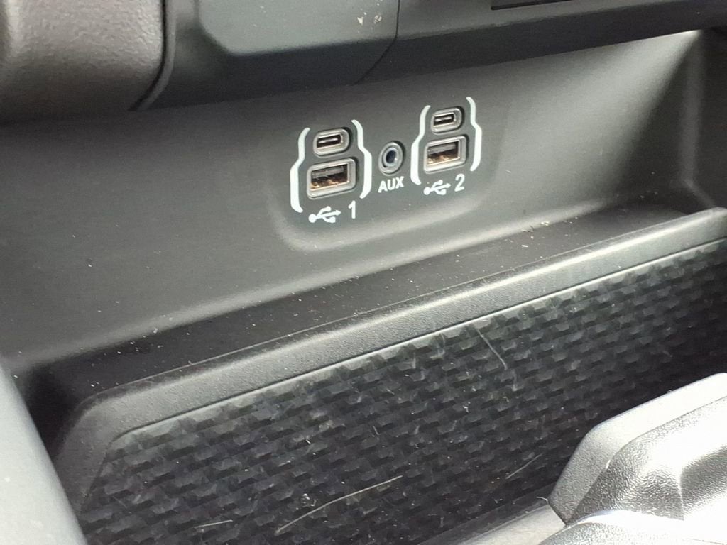 2022 RAM 1500 Big Horn Crew Cab 4x4 5'7" Box