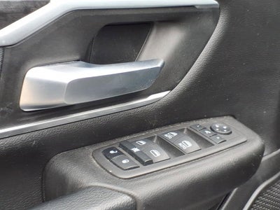 2022 RAM 1500 Big Horn Crew Cab 4x4 5'7" Box