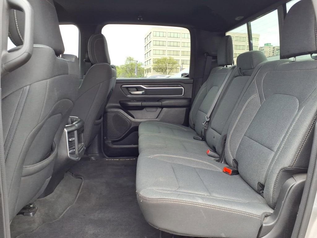 2022 RAM 1500 Big Horn Crew Cab 4x4 5'7" Box