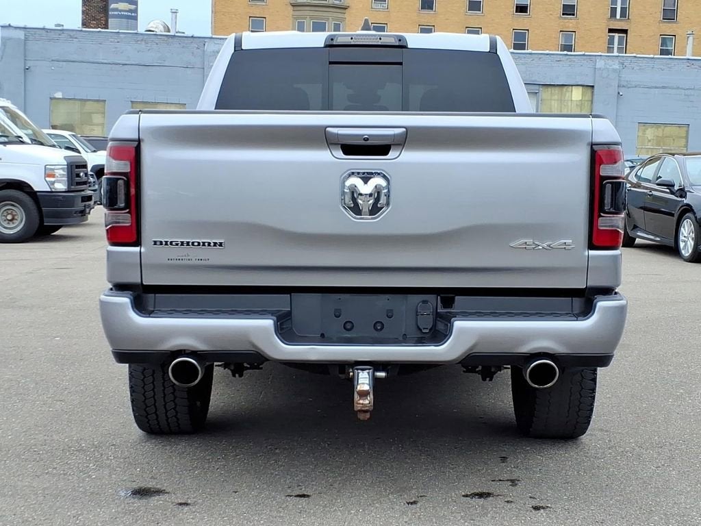 2022 RAM 1500 Big Horn Crew Cab 4x4 5'7" Box