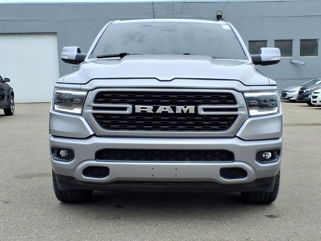 2022 RAM 1500 Big Horn Crew Cab 4x4 5'7" Box