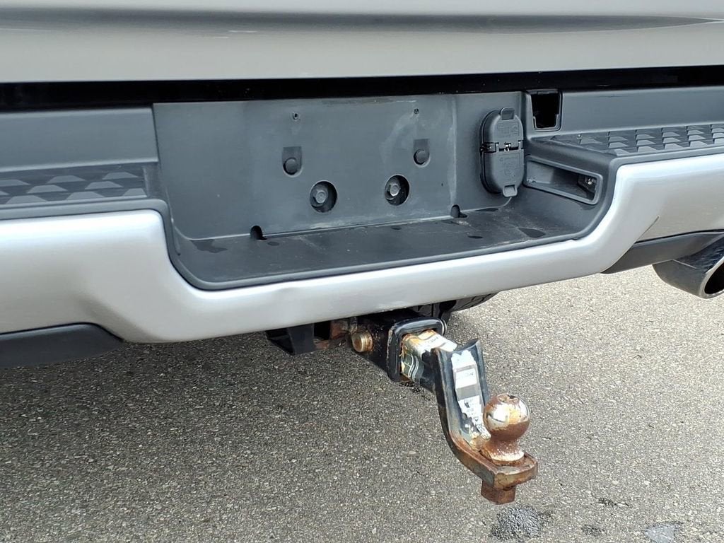 2022 RAM 1500 Big Horn Crew Cab 4x4 5'7" Box