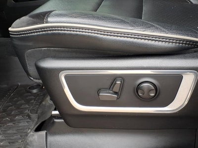 2022 RAM 1500 Laramie Crew Cab 4x4 5'7" Box