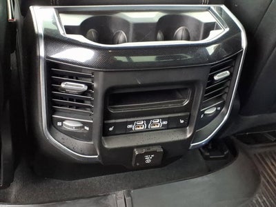 2022 RAM 1500 Laramie Crew Cab 4x4 5'7" Box