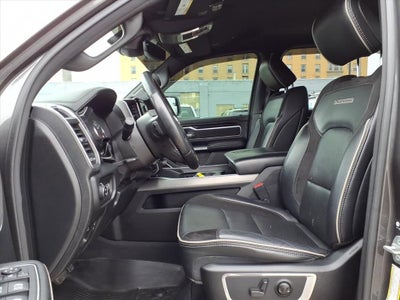 2022 RAM 1500 Laramie Crew Cab 4x4 5'7" Box