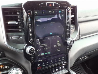 2022 RAM 1500 Laramie Crew Cab 4x4 5'7" Box