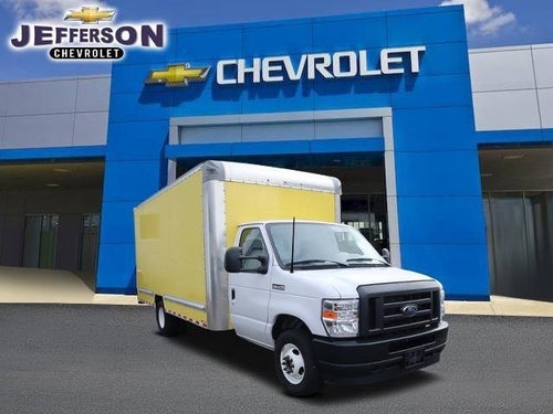 2022 Ford E-Series Cutaway Base