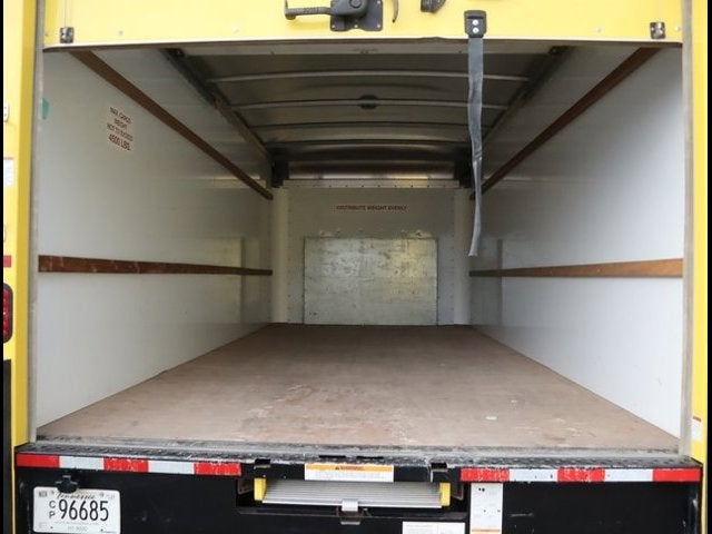 2022 Ford E-Series Cutaway Base