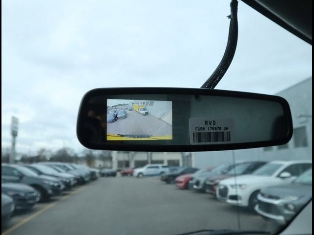 2022 Ford E-Series Cutaway Base