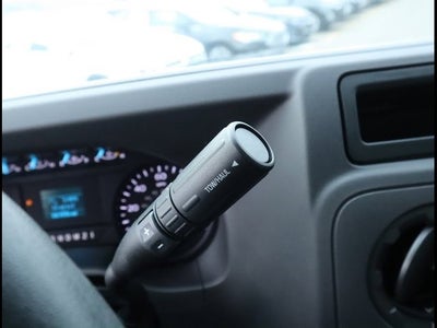 2022 Ford E-Series Cutaway Base