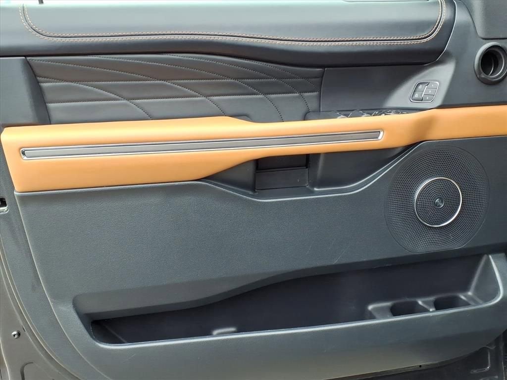 2022 Ford Expedition Platinum MAX