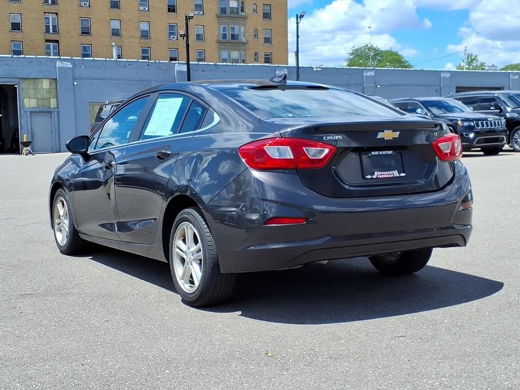 2017 Chevrolet Cruze LT
