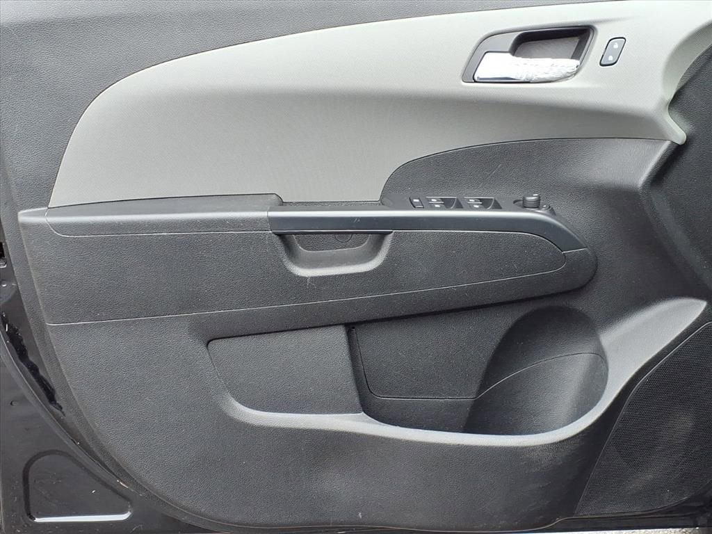 2016 Chevrolet Sonic LT