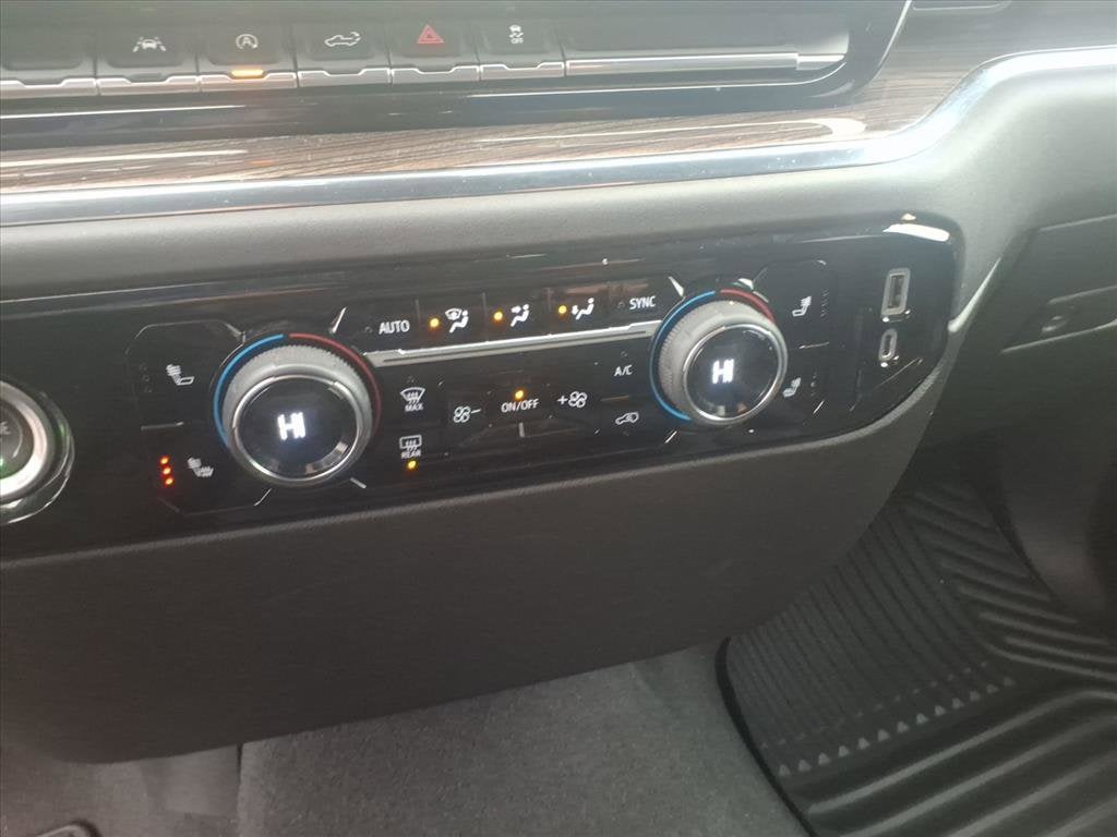 2022 Chevrolet Silverado 1500 LT (2FL)