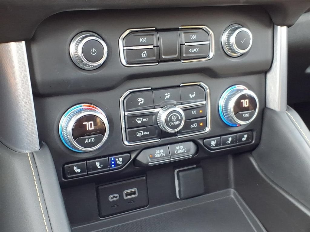 2023 GMC Yukon XL SLT