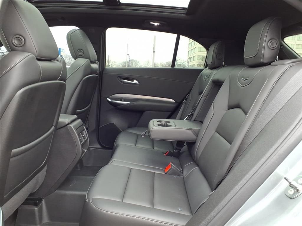 2024 Cadillac XT4 Premium Luxury