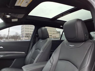 2024 Cadillac XT4 Premium Luxury