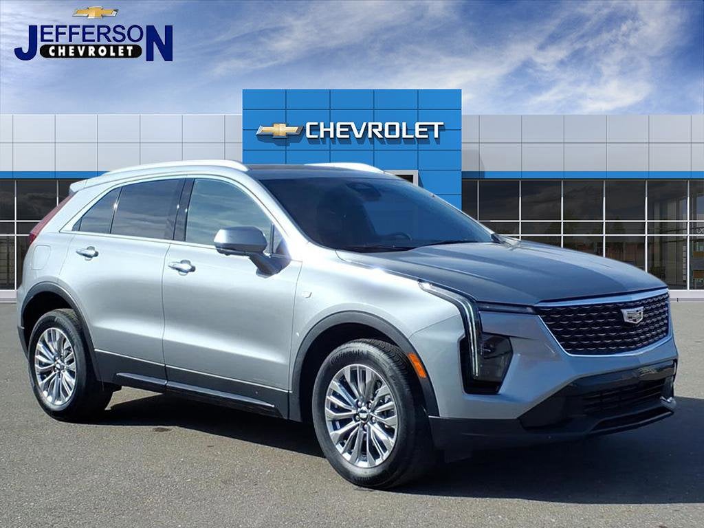 2025 Cadillac XT4 Premium Luxury