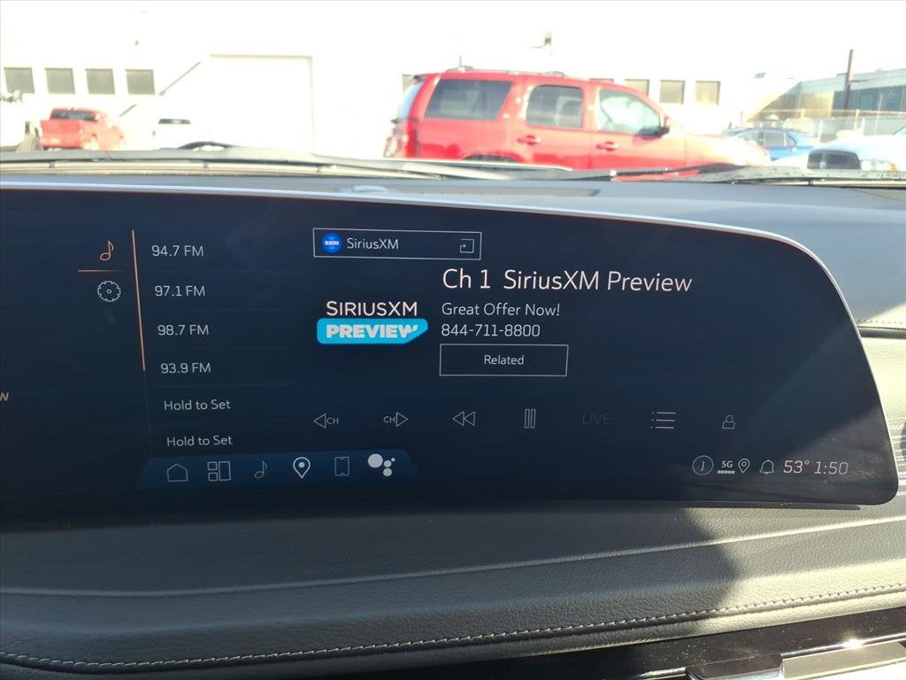 2025 Cadillac XT4 Premium Luxury