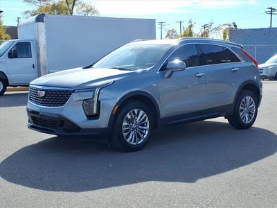 2025 Cadillac XT4 Premium Luxury