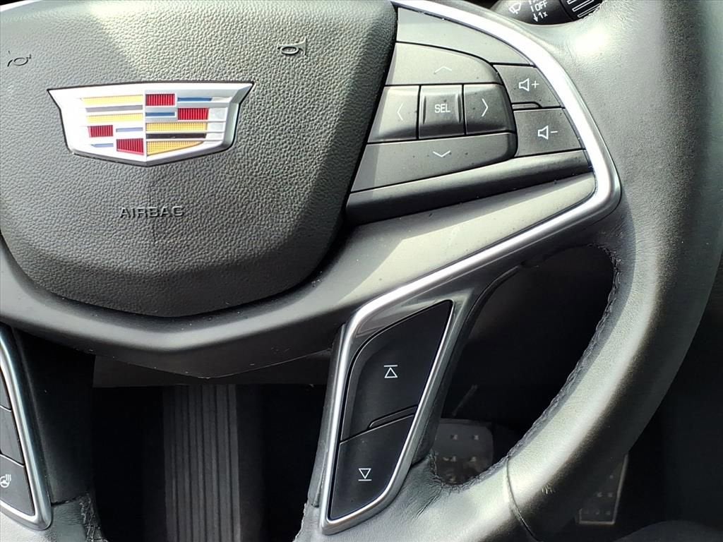 2017 Cadillac XT5 Luxury AWD