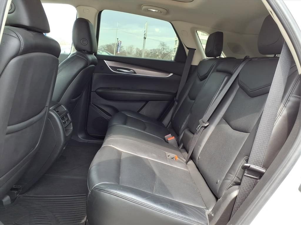 2017 Cadillac XT5 Luxury AWD