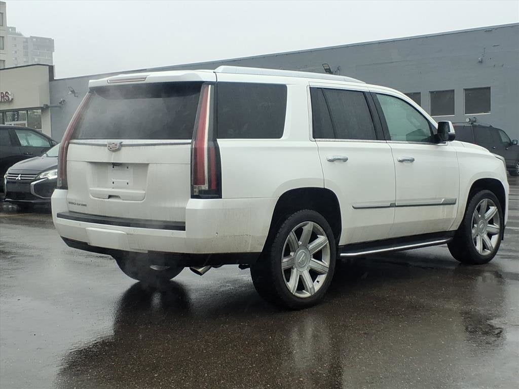 2019 Cadillac Escalade Luxury
