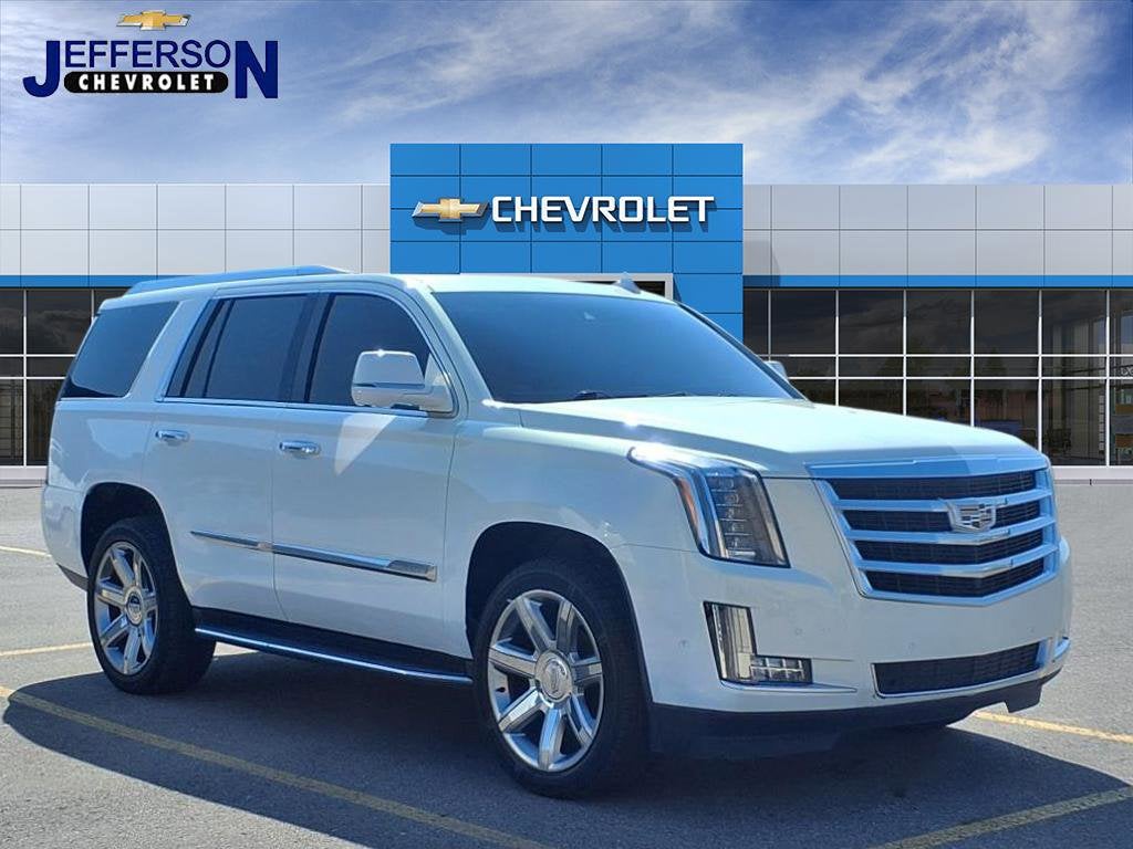 2017 Cadillac Escalade Luxury