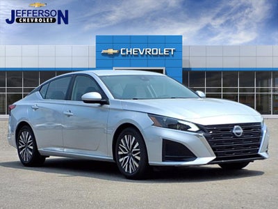 2023 Nissan Altima SV FWD