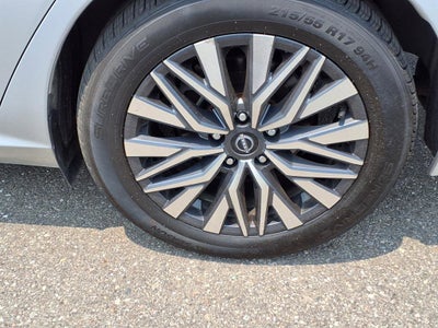 2023 Nissan Altima SV FWD