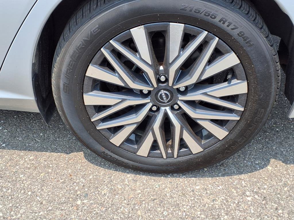 2023 Nissan Altima SV FWD