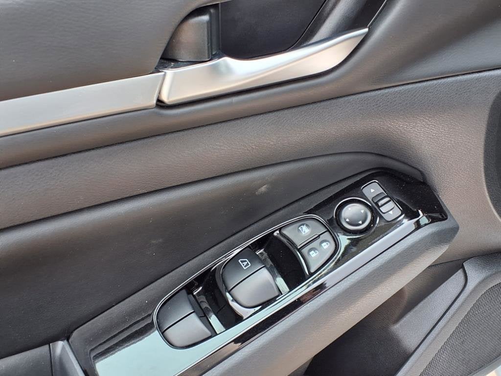 2023 Nissan Altima SV FWD