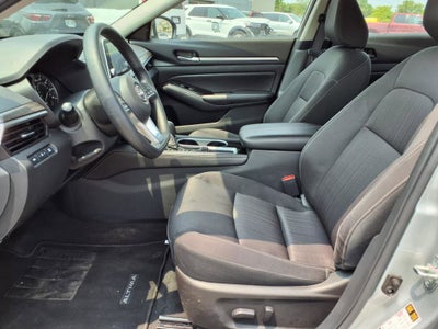 2023 Nissan Altima SV FWD