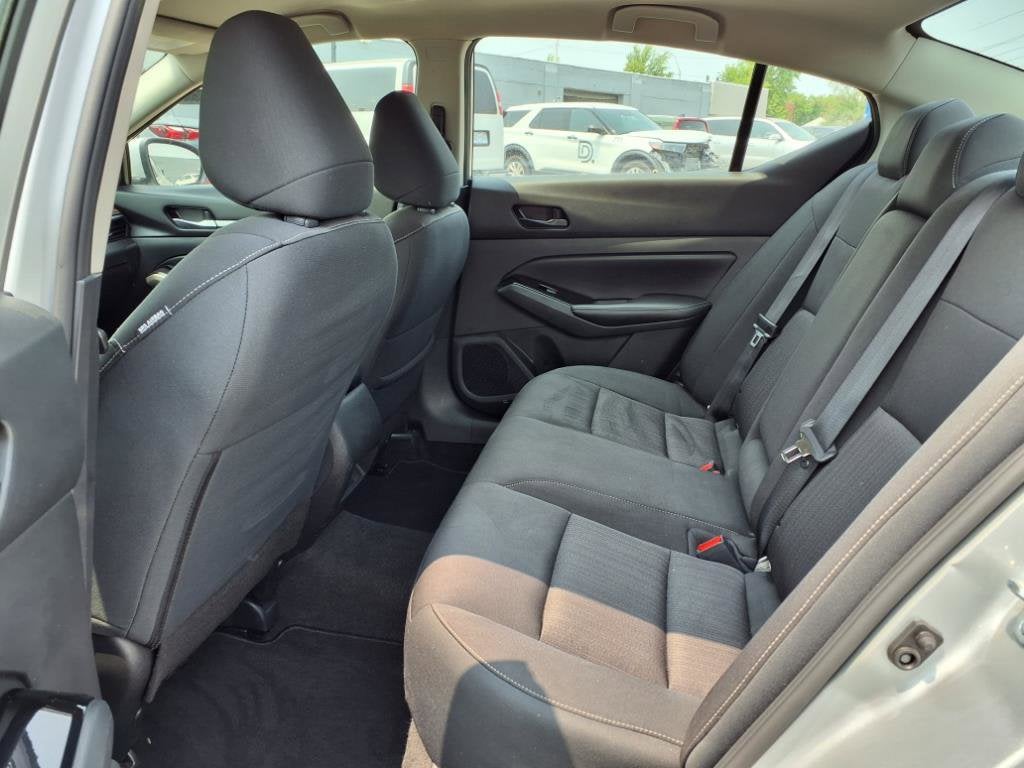 2023 Nissan Altima SV FWD