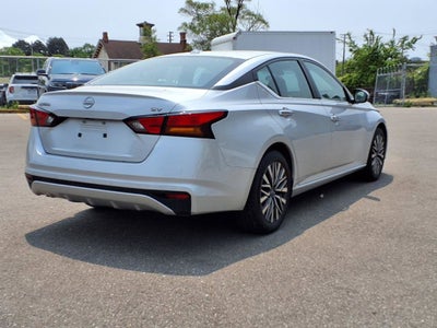 2023 Nissan Altima SV FWD