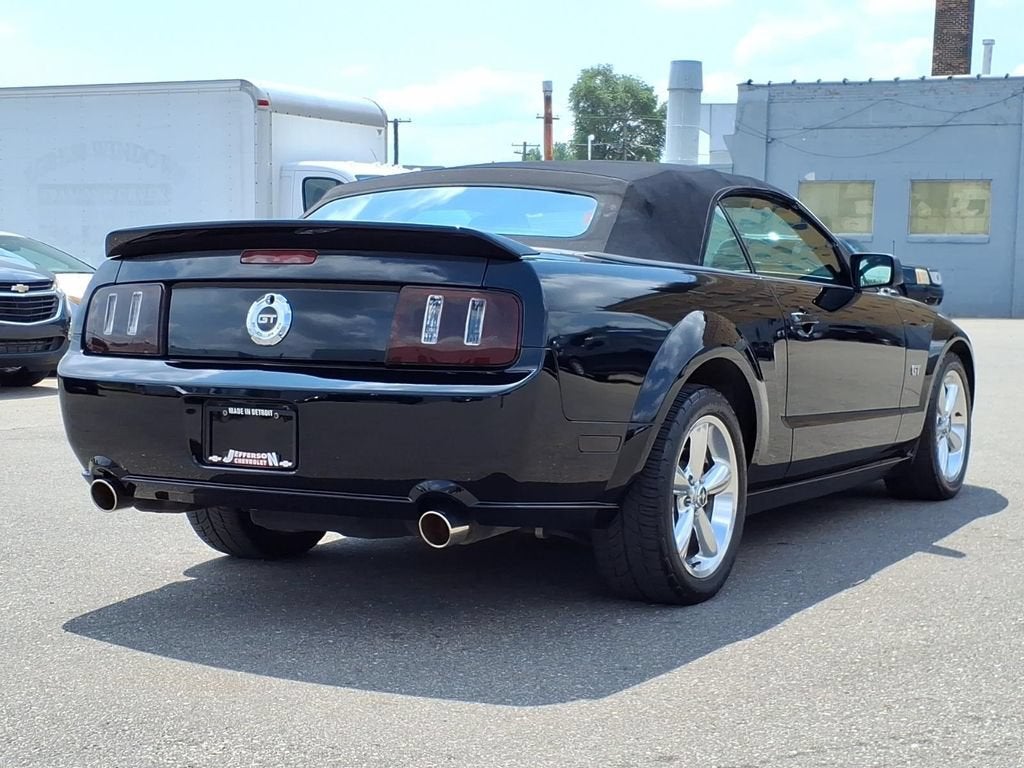 2008 Ford Mustang GT Deluxe