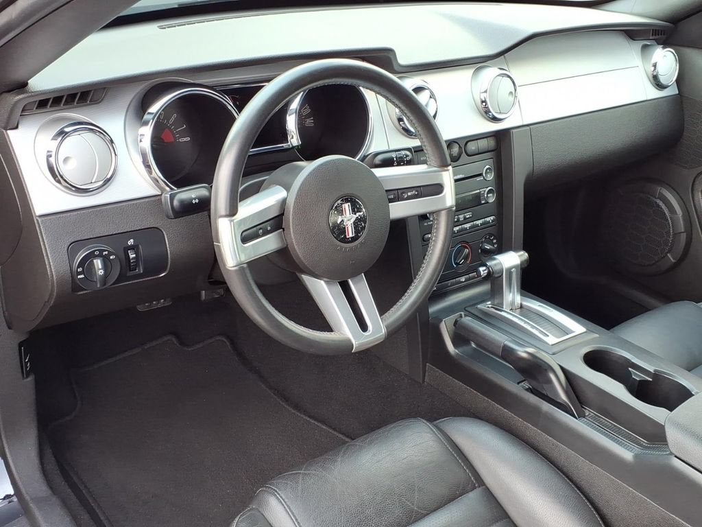 2008 Ford Mustang GT Deluxe