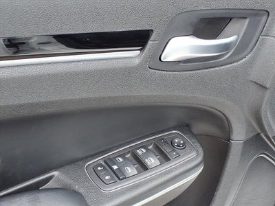 2022 Chrysler 300 S