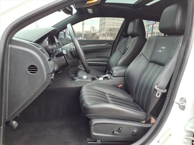 2022 Chrysler 300 S