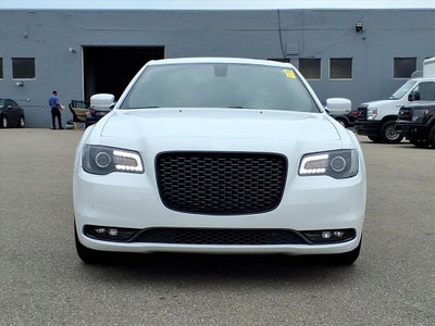 2022 Chrysler 300 S