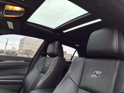 2022 Chrysler 300 S