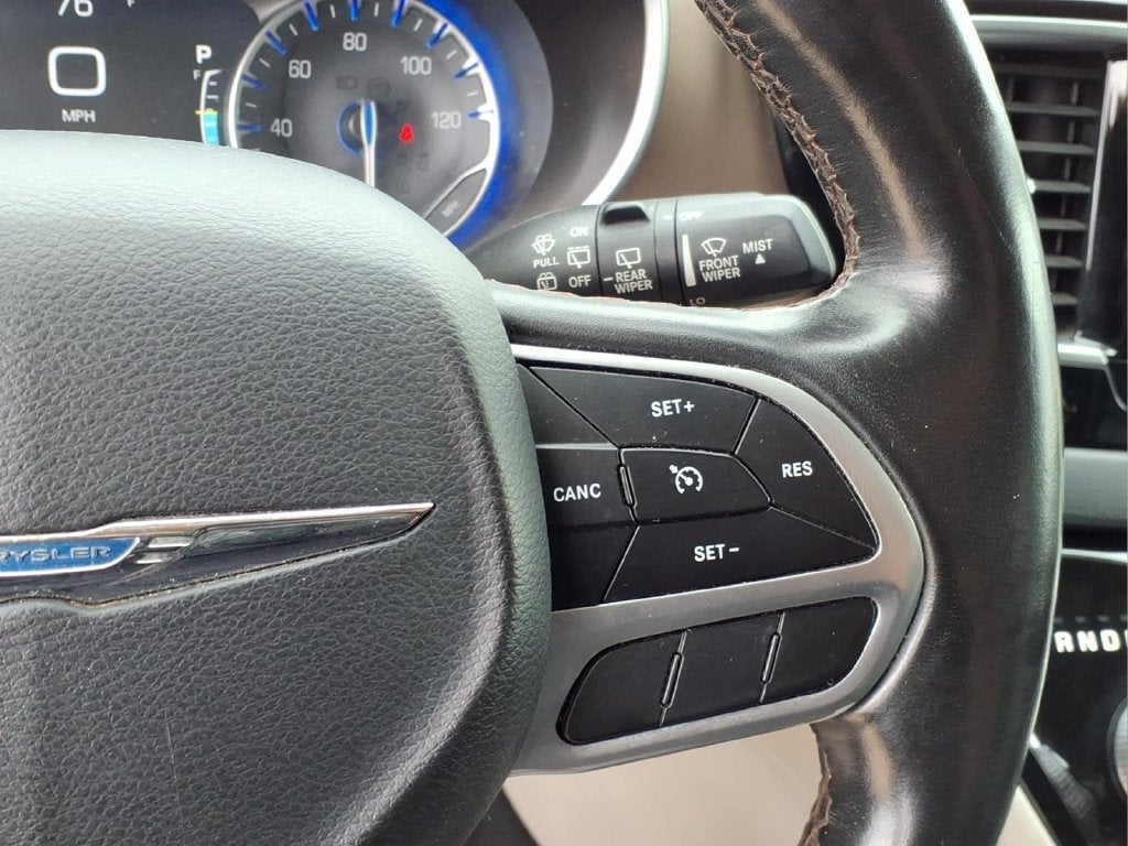 2017 Chrysler Pacifica Touring-L Plus